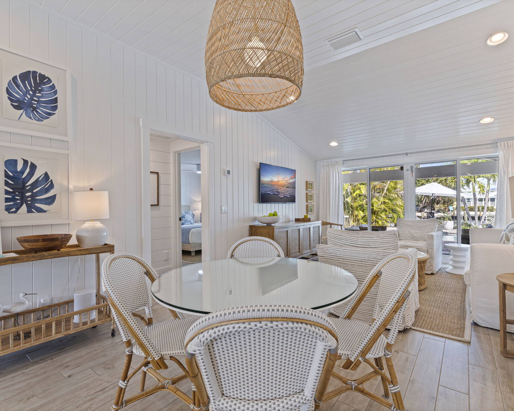 9-web-or-mls-AB3_524 South Dr-9 (1)