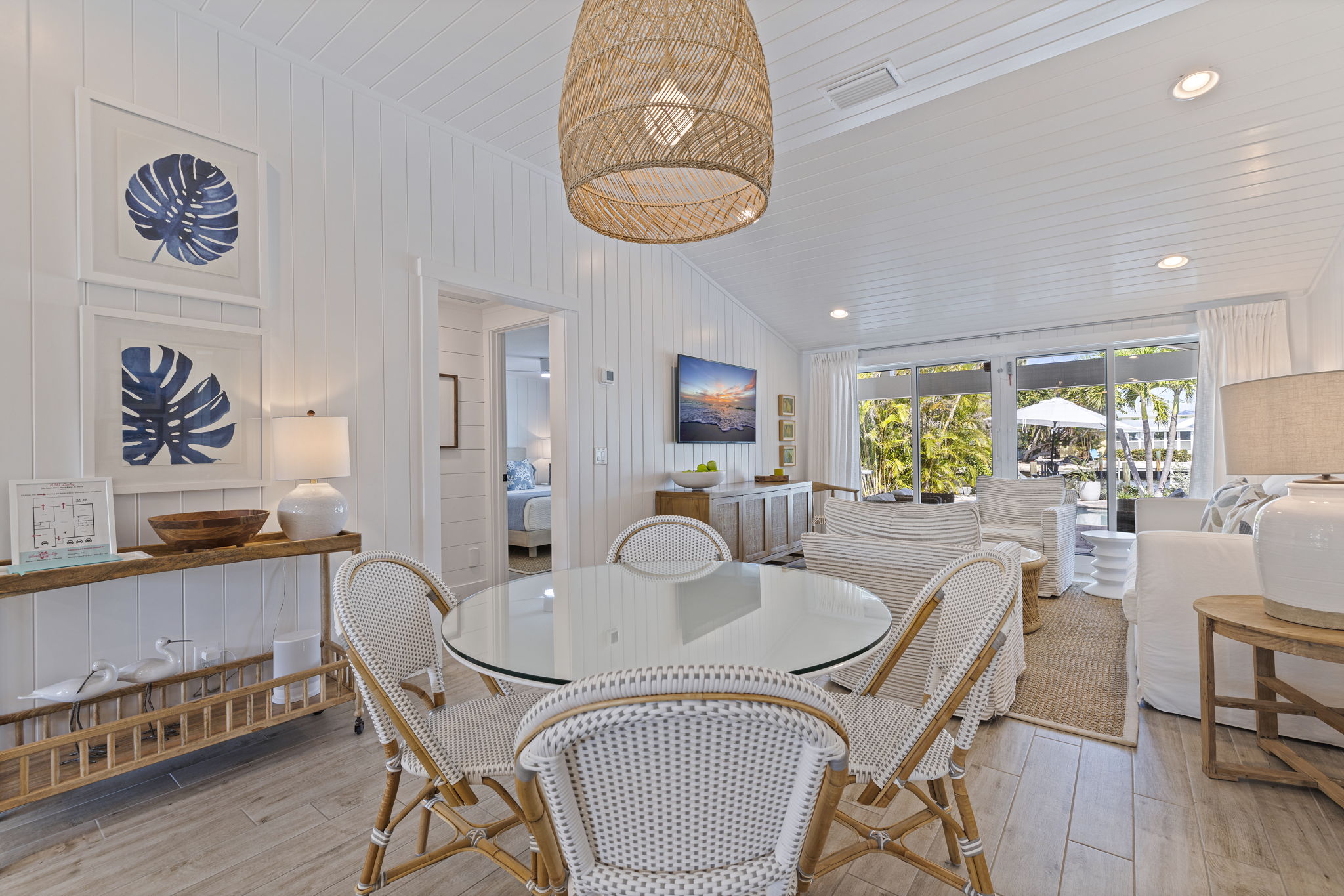 9-web-or-mls-AB3_524 South Dr-9 (1)